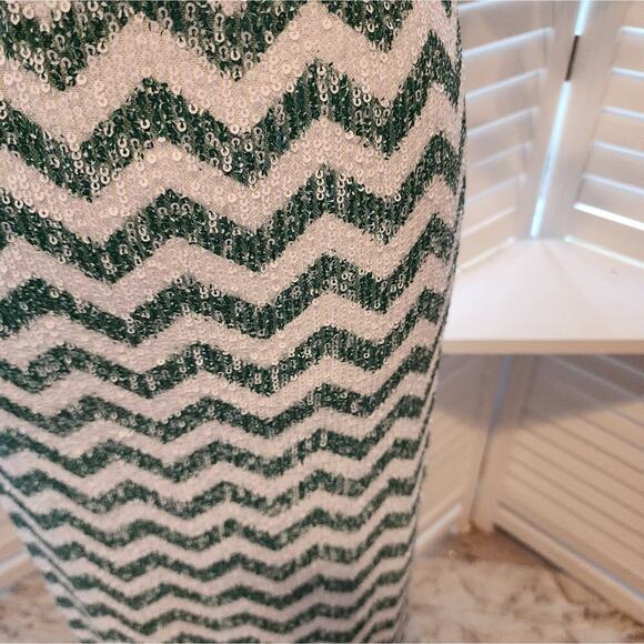KASIA NEW GREEN WHITE SEQUIN DRESS SIZE SMALL RETAIL $225 - Picture 3 of 8